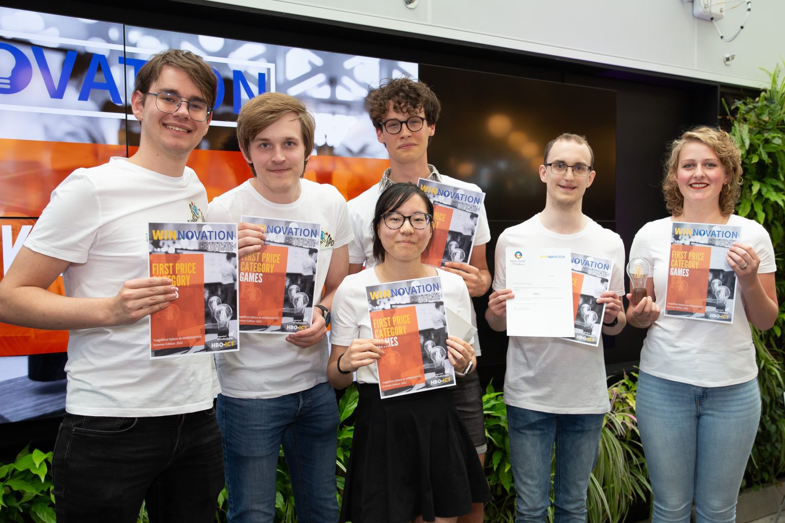 Groep foto prijsuitreiking